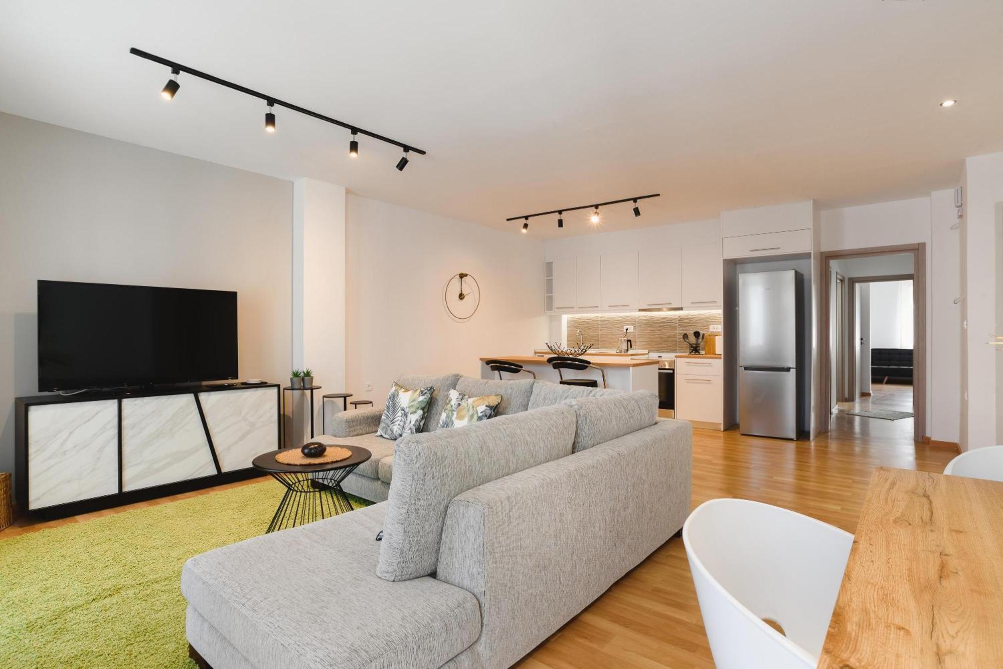 Mandraki City Center Apartments Родос Экстерьер фото